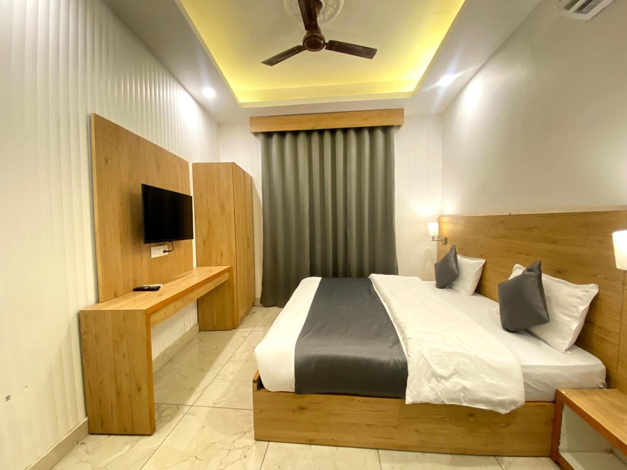 Sonu Guesthouse & Hostel, Rishīkesh Zewnętrze zdjęcie