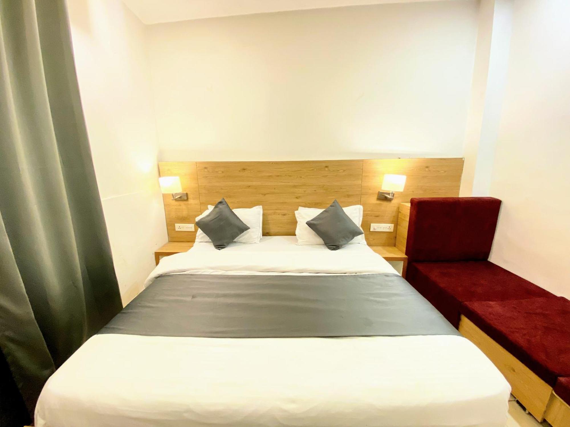 Sonu Guesthouse & Hostel, Rishīkesh Zewnętrze zdjęcie