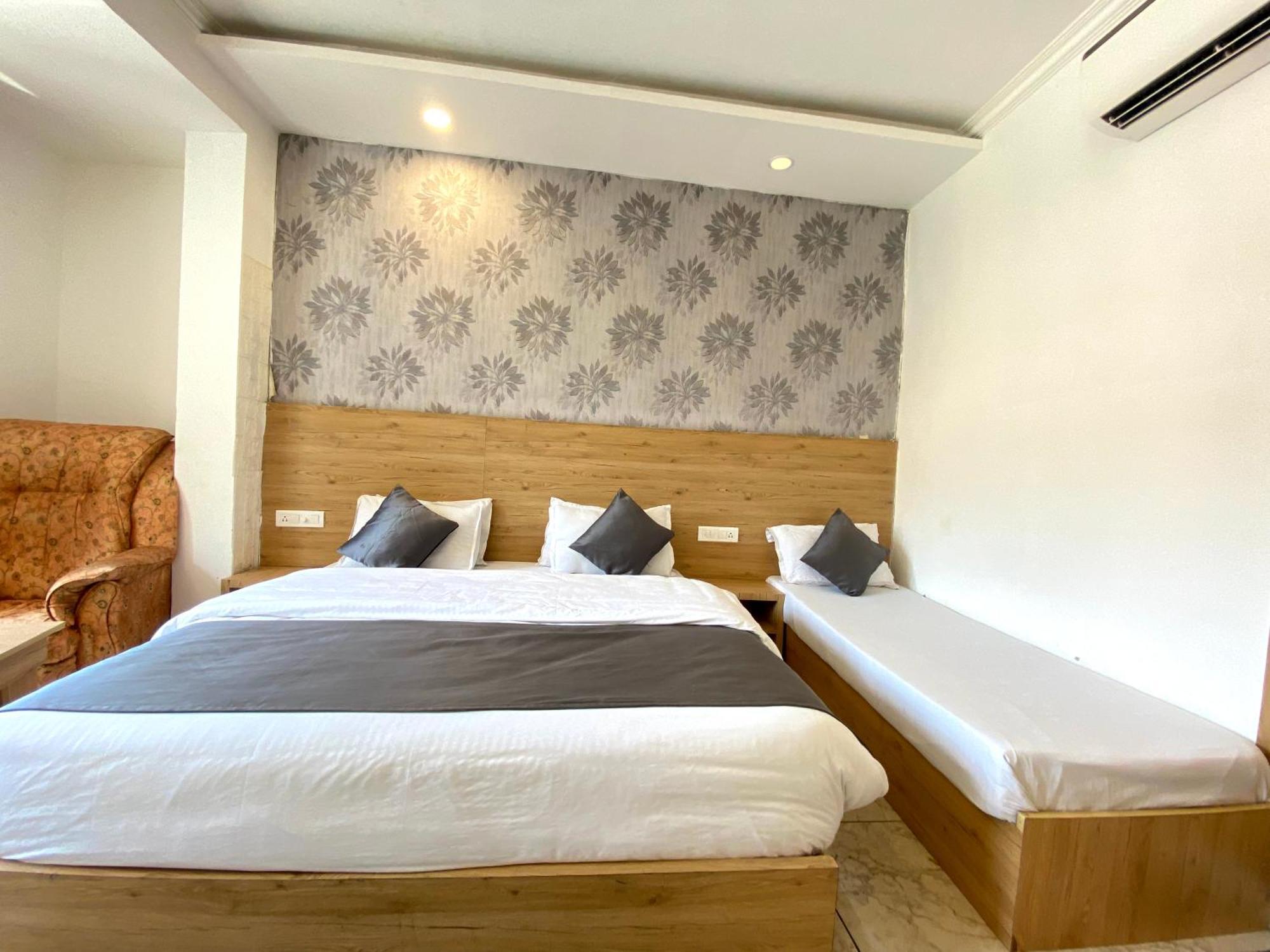 Sonu Guesthouse & Hostel, Rishīkesh Zewnętrze zdjęcie